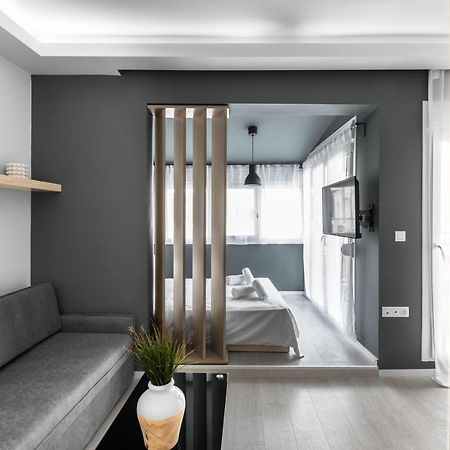 Denizen Penthouse, Nilie Hospitality Mgmt Apartment Thessaloniki Exterior photo