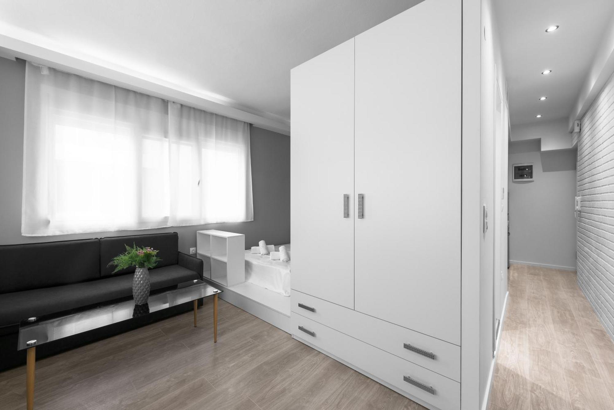 Denizen Penthouse, Nilie Hospitality Mgmt Apartment Thessaloniki Exterior photo