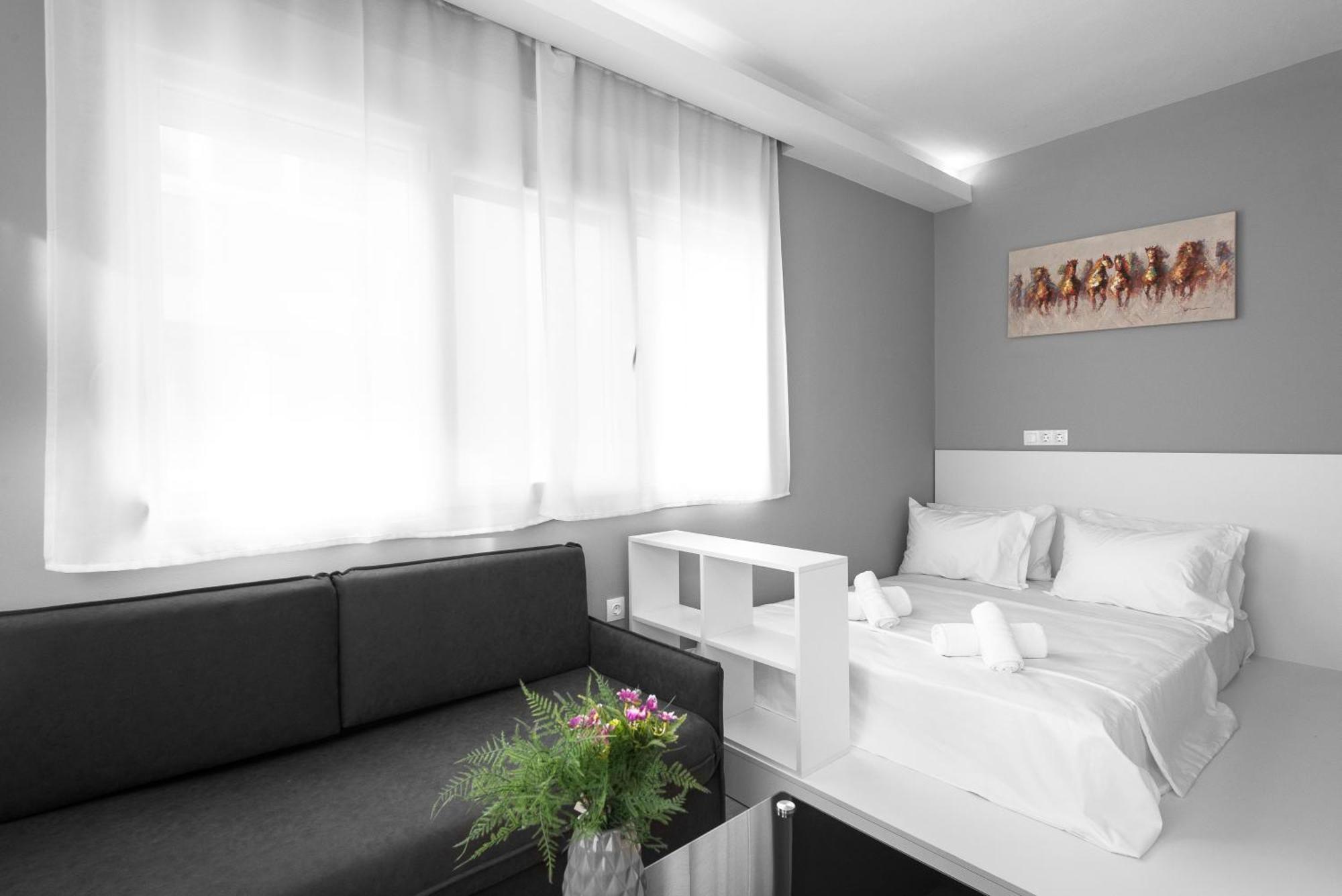 Denizen Penthouse, Nilie Hospitality Mgmt Apartment Thessaloniki Exterior photo